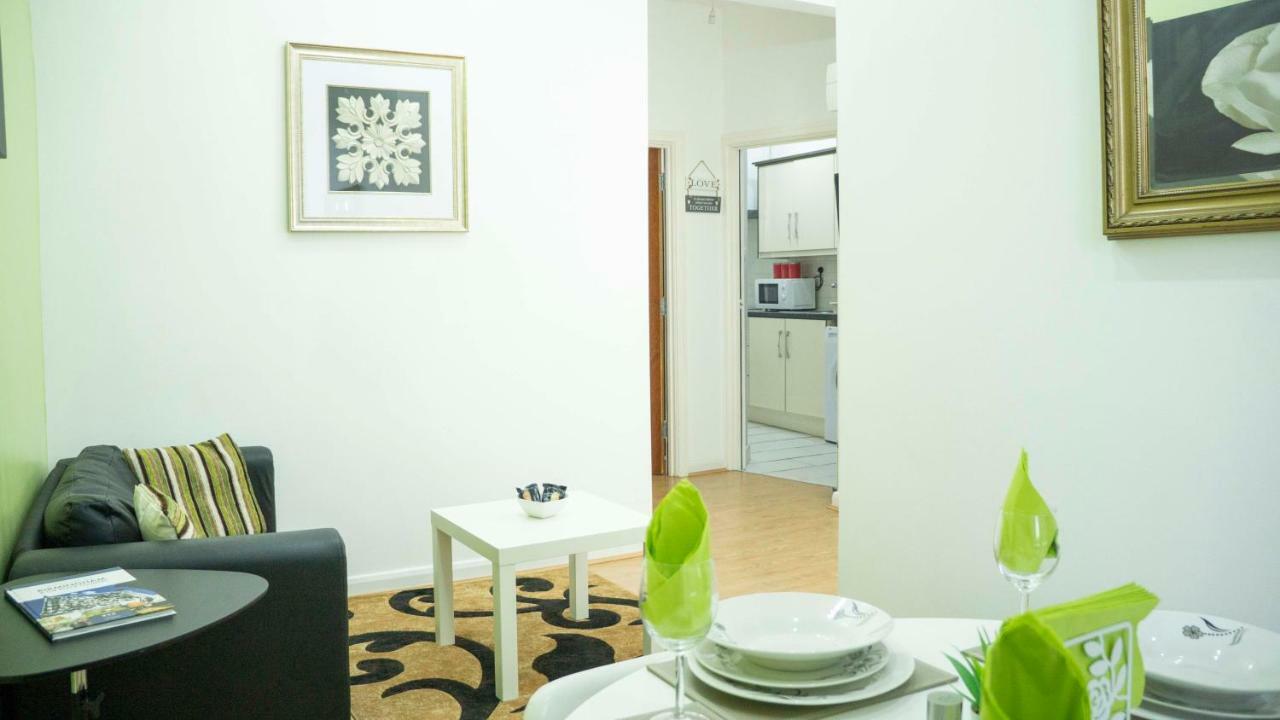 Comfort Stay Apartments Birmingham Bagian luar foto