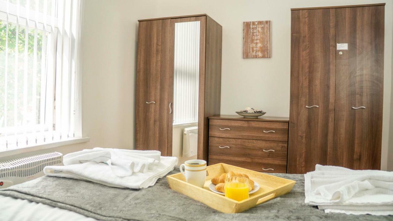Comfort Stay Apartments Birmingham Bagian luar foto