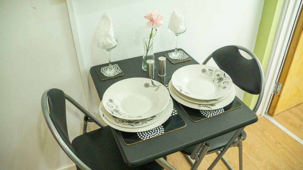 Comfort Stay Apartments Birmingham Bagian luar foto